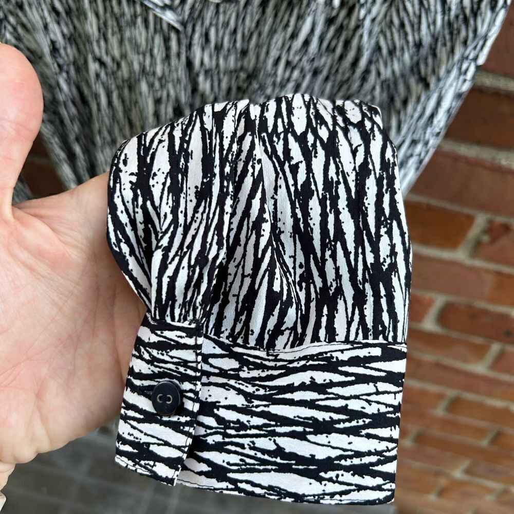 Motherhood Black White Print Tie Waist Maternity Dress - Picture 4 of 5